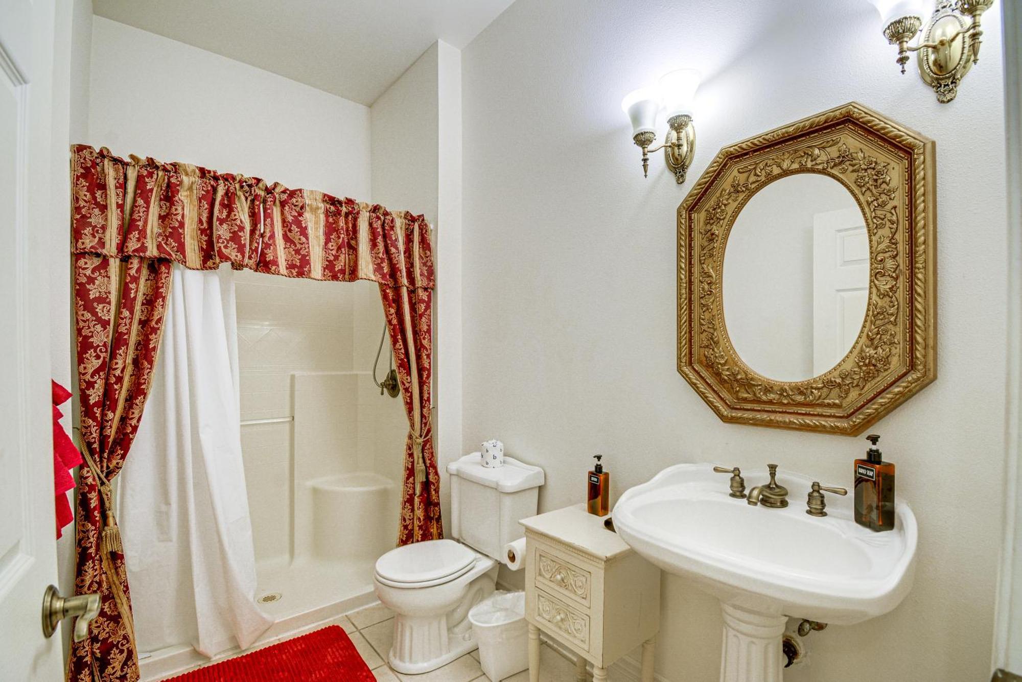 Ocean Shores Condo Rental With View - Walk To Beach! Exterior photo